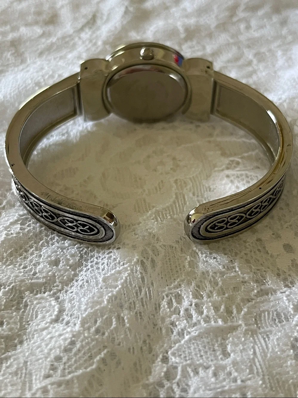 N/A elegant silver